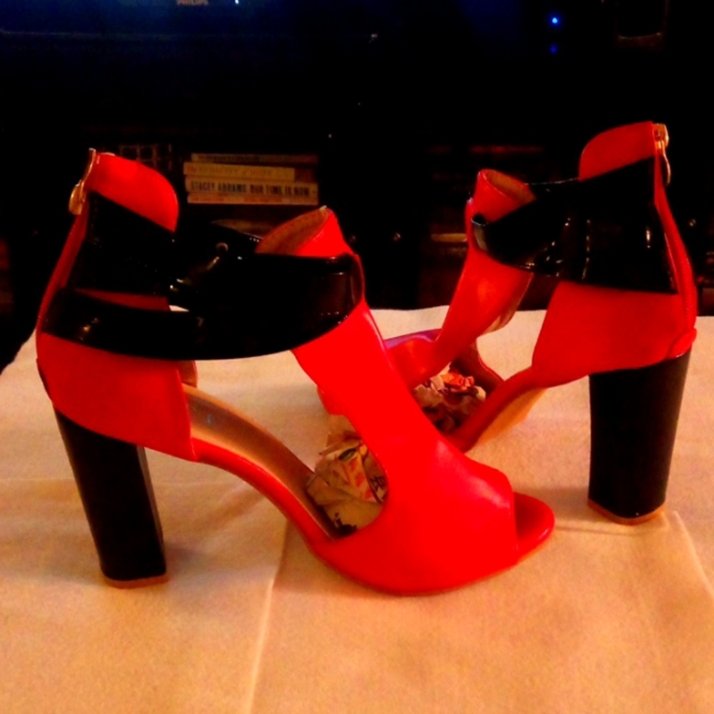 Red & Black thick heel